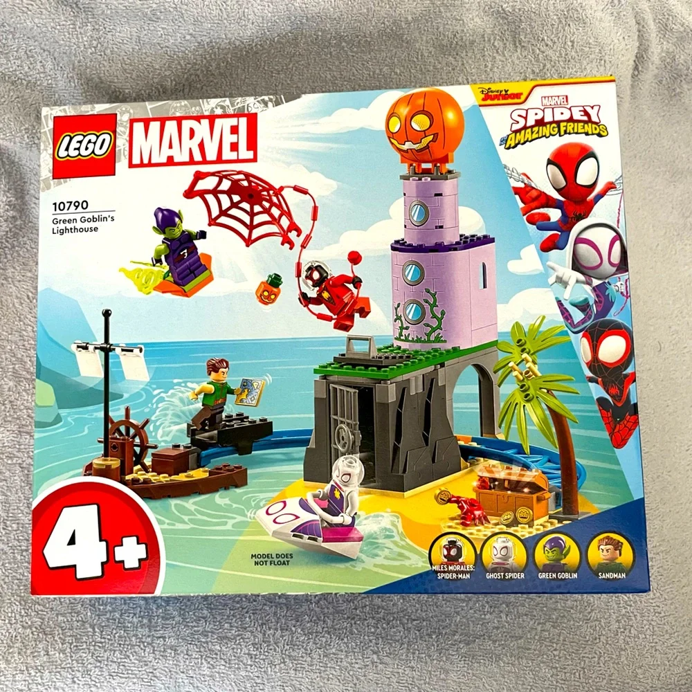 LEGO 10790 Marvel Team Spidey at Green Goblin's Lighthouse - Picture 1 of 2
